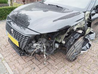 Peugeot 208 1.2 PureTech Active Pack Automaat picture 11