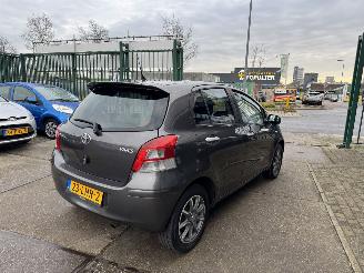 Toyota Yaris 1.3 AIRCO 5-DEURS picture 6