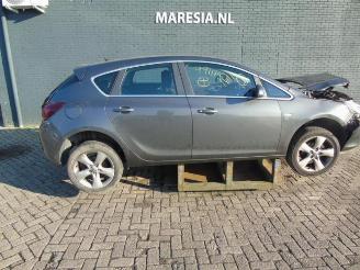 Sloopauto Opel Astra Astra J (PC6/PD6/PE6/PF6), Hatchback 5-drs, 2009 / 2015 1.6 16V 2011/7