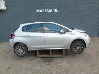 Dezmembrări autoturisme Peugeot 208 208 I (CA/CC/CK/CL), Hatchback, 2012 / 2019 1.2 12V e-THP PureTech 110 2017/2