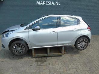 Peugeot 208 208 I (CA/CC/CK/CL), Hatchback, 2012 / 2019 1.2 12V e-THP PureTech 110 picture 4