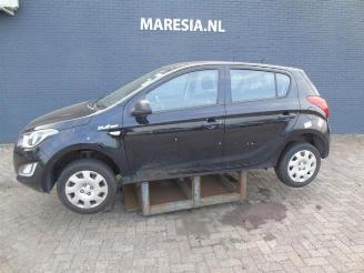 Hyundai I-20 i20, Hatchback, 2008 / 2015 1.2i 16V picture 2