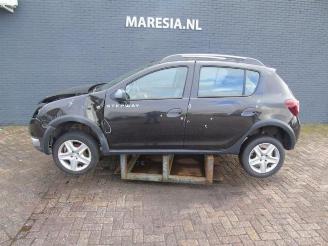 Salvage car Dacia Sandero Sandero II, Hatchback, 2012 0.9 TCE 12V 2013/11