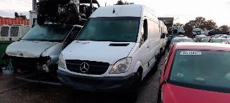 demontáž dodávky Mercedes Sprinter 309 cdi 2008/7