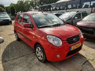 Uttjänta bilar auto Kia Picanto 1.0 2011/1