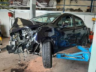 rozbiórka samochody osobowe Peugeot 208  2015/8