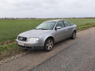 Auto incidentate Audi A6 2.0 TDI 2004/1