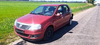 Autoverwertung Dacia Logan  2012/4