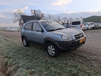 Hyundai Tucson 2.0 CRDI picture 3