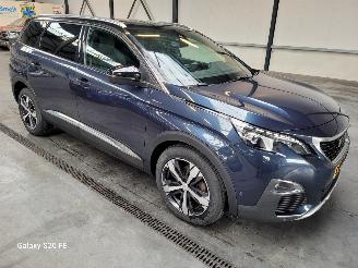 skadebil auto Peugeot 5008 GT 1.6 e-THP 121-KW Automaat 7-Persoons Panoramadak 2017/11