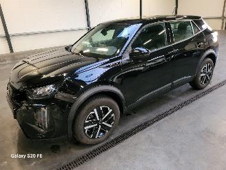 Schadeauto Peugeot 2008 Hybrid 1.2 100-KW Automaat Style 2025/3