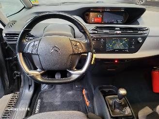 Citroën Grand C4 Picasso 1.6 HDi 88-KW 6-Bak BLUE 7-Persoons picture 18