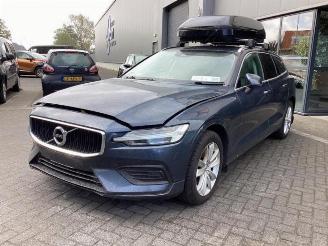 Auto da rottamare Volvo V-60 V60 II (ZW), Combi, 2018 2.0 D3 16V 2019/11