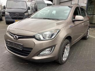 demontáž osobní automobily Hyundai I-20 i20, Hatchback, 2008 / 2015 1.2i 16V 2013/4