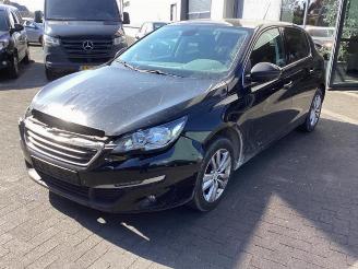 demontáž osobní automobily Peugeot 308 308 (L3/L8/LB/LH/LP), Hatchback 5-drs, 2013 / 2021 1.6 BlueHDi 120 2015/8
