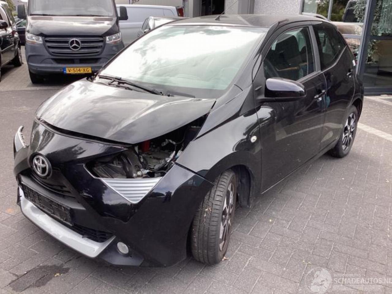 Toyota Aygo Aygo (B40), Hatchback, 2014 1.0 12V VVT-i