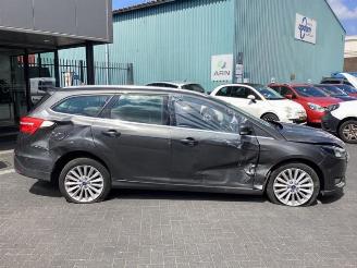 Ford Focus  picture 4