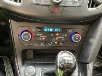 Ford Focus  picture 13