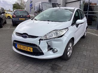 Coche accidentado Ford Fiesta 1.6 TDCi Titanium 2012/6