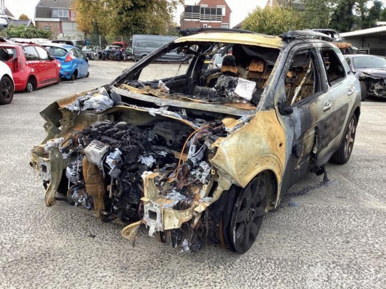 Citroën C4 cactus C4 Cactus (0B/0P), Hatchback 5-drs, 2014 1.2 PureTech 110 12V