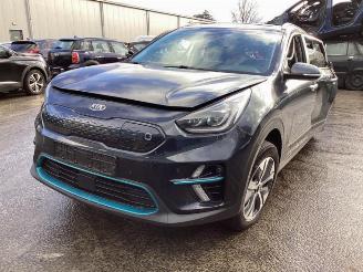 demontáž osobní automobily Kia Niro Niro I (DE), SUV, 2016 / 2022 E-Niro 64 kWh 2021/6
