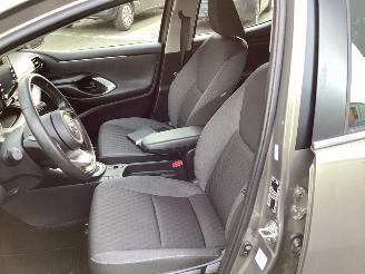 Toyota Yaris Hybrid Dynamic picture 11