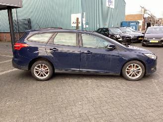 Ford Focus 1.0 picture 4