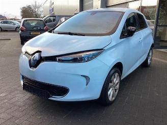 demontáž osobní automobily Renault Zoé Zoe (AG), Hatchback 5-drs, 2012 46kW 2013/12