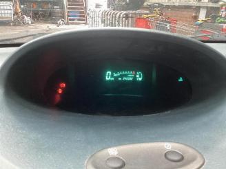 Salvage car Toyota Yaris-verso Yaris Verso (P2), MPV, 1999 / 2005 1.3 16V 2002/4