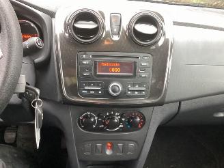 Dacia Sandero 1.0 SCe Laureate picture 13