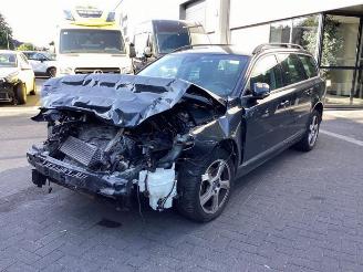 Salvage car Volvo V-70 V70 (BW), Combi, 2007 / 2016 1.6 T4 16V 2013/5