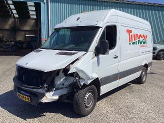 skadebil auto Mercedes Sprinter 316 CDI 2015/6