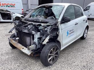 Coche siniestrado Smart Forfour Forfour (453), Hatchback 5-drs, 2014 1.0 12V 2018/12