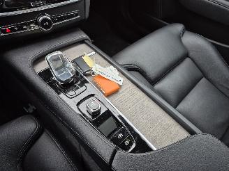 Volvo V-90 2.0 B4 Inscription picture 22