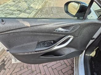 Opel Astra 1.5 CDTI SCHADEVRIJ!! picture 8