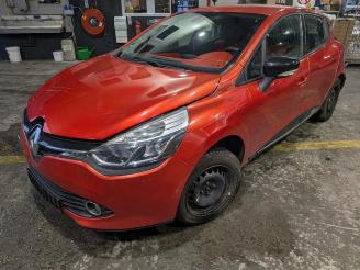 Sloopauto Renault Clio Clio IV (5R), Hatchback 5-drs, 2012 / 2021 0.9 Energy TCE 90 12V 2012/11