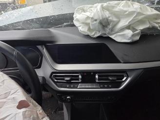 rozbiórka samochody osobowe BMW 1-serie 1 serie (F40), Hatchback, 2019 118i 1.5 TwinPower 12V 2019/10