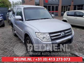 Autoverwertung Mitsubishi Pajero Pajero Hardtop (V8/9), Terreinwagen, 2007 3.2 DI-D 16V Autom. 2007/9