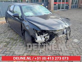 Coche siniestrado Lexus Ct CT 200h, Hatchback, 2010 1.8 16V 2013/3