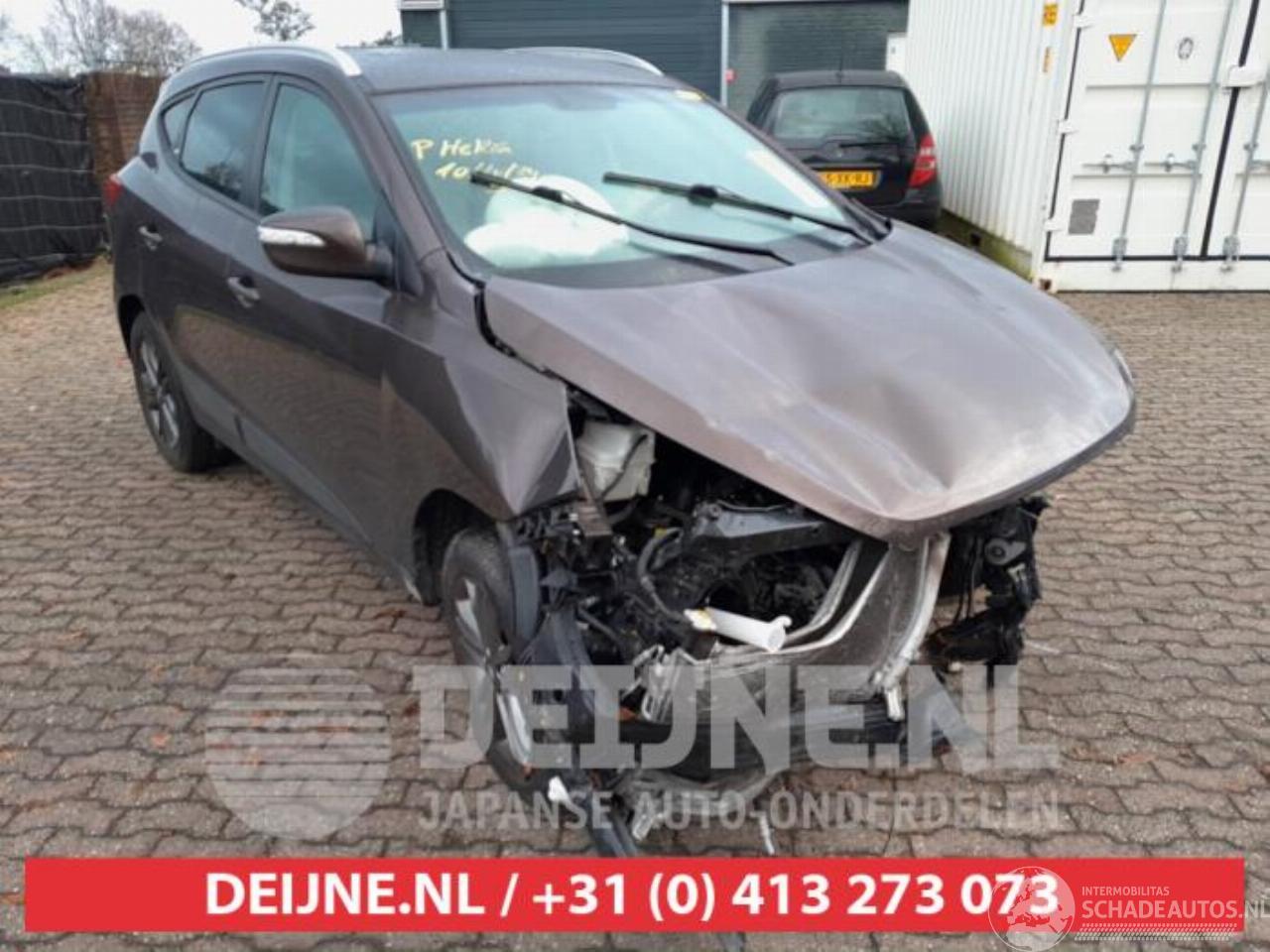 Hyundai Ix35 iX35 (LM), SUV, 2009 / 2015 1.6 GDI 16V