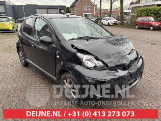 Coche siniestrado Toyota Aygo Aygo (B10), Hatchback, 2005 / 2014 1.0 12V VVT-i 2011/4