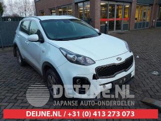 Uttjänta bilar auto Kia Sportage Sportage (QL), Terreinwagen, 2015 / 2022 1.7 CRDi 115 16V 4x2 2017/6