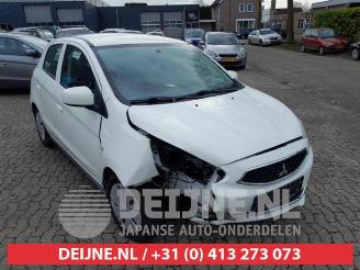 demontáž osobní automobily Mitsubishi Space-star Space Star (A0), Hatchback, 2012 1.0 12V 2016/9