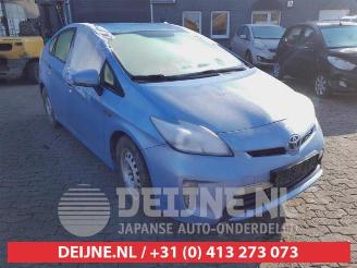 rozbiórka samochody osobowe Toyota Prius Prius (ZVW3), Hatchback, 2009 / 2016 1.8 16V Plug-in 2013/12
