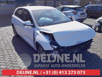 Vrakbiler auto Hyundai I-30 i30 (GDHB5), Hatchback, 2011 1.4 16V 2019/5