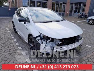 Coche siniestrado Toyota Corolla Corolla (E21/EA1/EH1), Hatchback 5-drs, 2018 2.0 16V Hybrid 2021/6