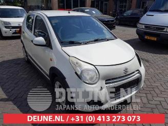 Coche siniestrado Suzuki Alto Alto, Hatchback 5-drs, 2009 1.0 12V 2011/2