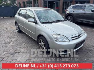 Coche siniestrado Toyota Corolla Corolla (E12), Hatchback, 2002 / 2007 1.6 16V VVT-i 2005/11