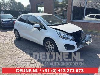 Sloopauto Kia Rio Rio III (UB), Hatchback, 2011 / 2017 1.2 CVVT 16V 2012/7