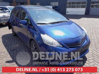 Toyota Prius Plus Prius Plus (ZVW4), MPV, 2011 1.8 Hybrid 16V picture 1
